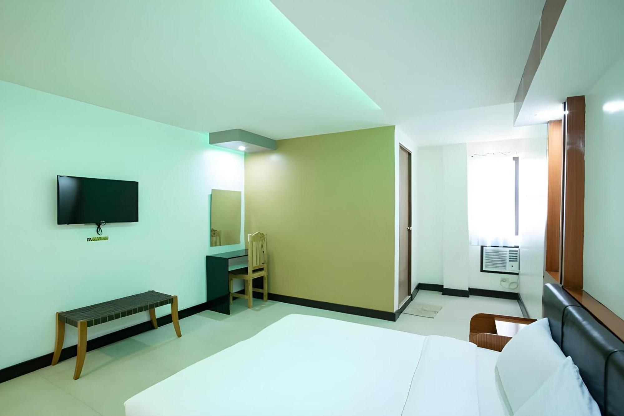 Oyo 195 Ranchotel - Binan Ngoại thất bức ảnh