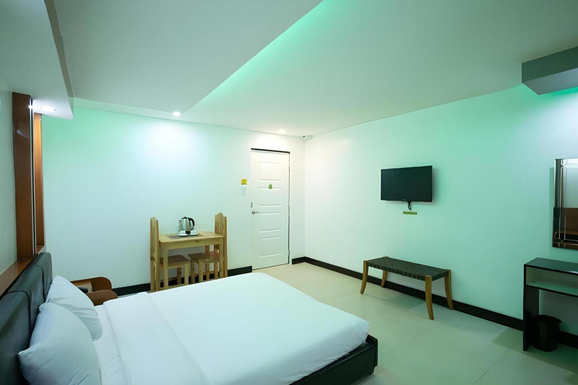 Oyo 195 Ranchotel - Binan Ngoại thất bức ảnh